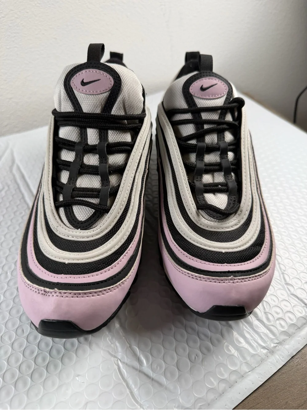 Nike Air Max 97 “Iced Lilac” Youth 7Y / Womens Size 8.5 Sneakers 921522-500